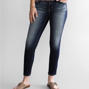 BKE Victoria Universal Fit Mid Rise Ankle Tall Skinny Jeans Size 28 Medium Wash
